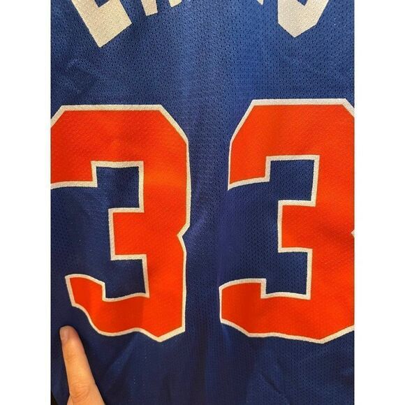 Champion vintage New York Knicks Patrick Ewing jersey - Picture 13 of 13